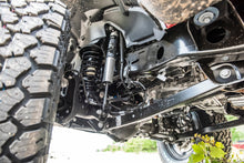 Load image into Gallery viewer, 2 Inch Leveling Kit | Jeep Gladiator JT (20-23)